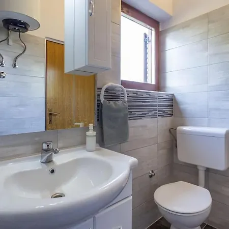 Versovica By Briskva Вилла Peruski