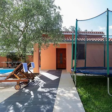 Versovica By Briskva Peruški