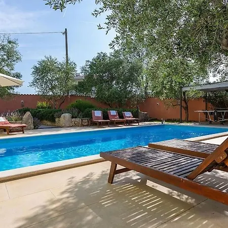 Вилла Versovica By Briskva